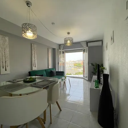 Moderno A 1km De La Playa De Apartment *